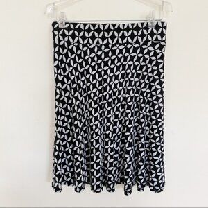 Ann Taylor Loft Black & White Flowy Skirt